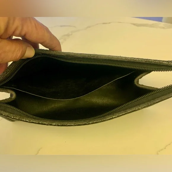 FENDI Cosmetics bag Clutch - Picture 5 of 5